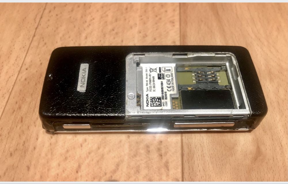 Раритетна Nokia E60