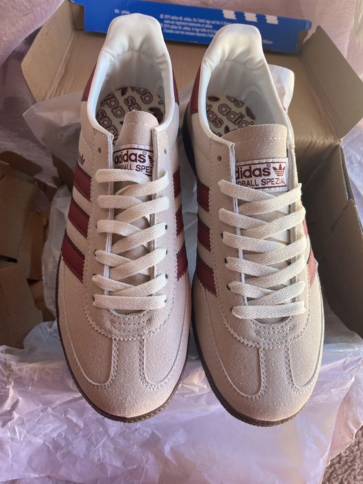 Sapatilhas adidas spezial bordo e bege tamanho 40