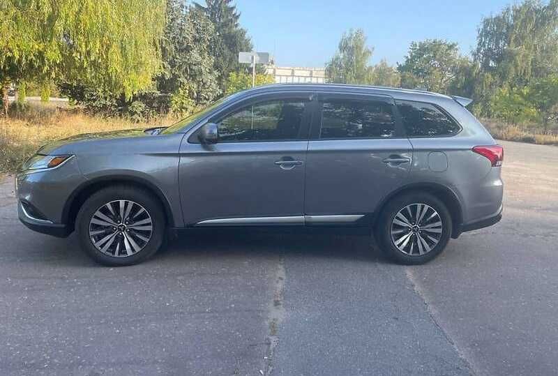Mitsubishi Outlander 2018