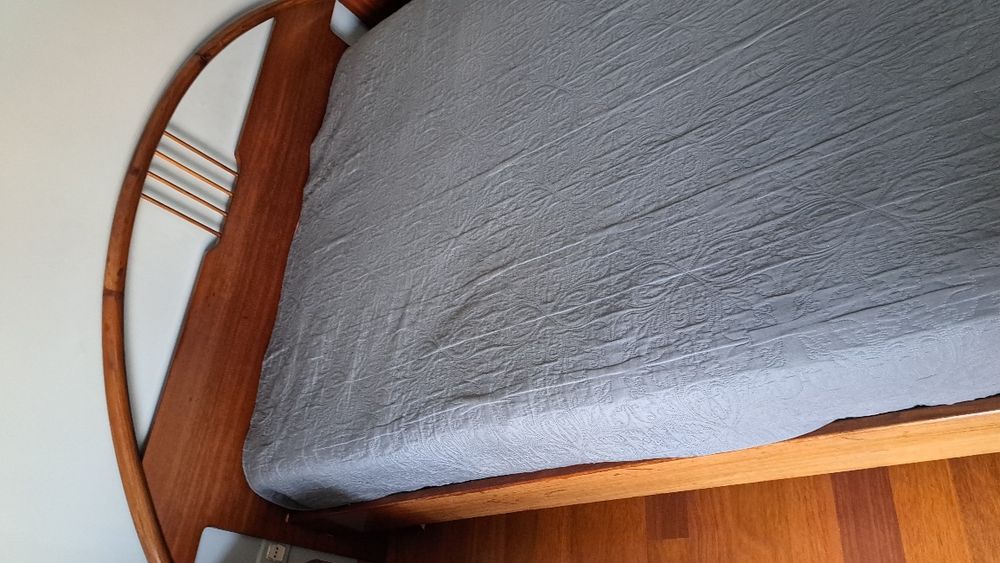 Cama Casal Madeira