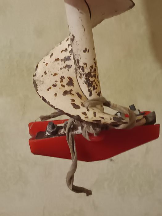 Продам рыболовные снасти и приспособления