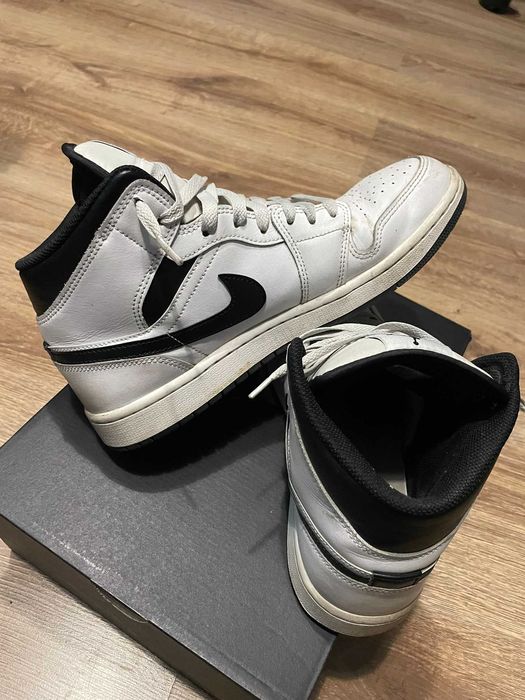 Buty Air Jordan 1 Mid White Black