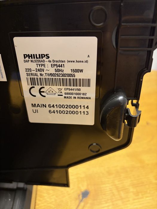 Ekspres Philips latte go 5400 (5441/50) jak nowy, Gwarancja
