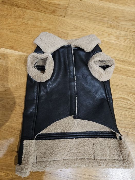 Фірмова дублянка River Island для тварин