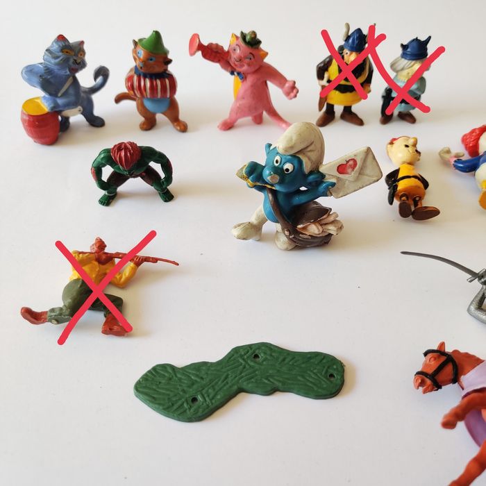 Bonecos PVC e outros diversos preços Disney Heidi Vickie Power rangers