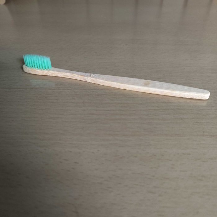 8 Escovas de Dentes De Bambu Biodegradáveis