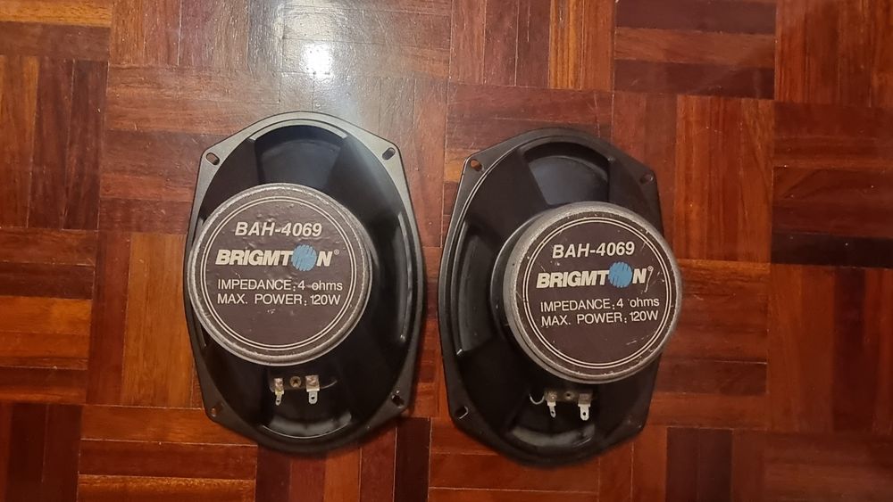 Par de colunas Brighton  para carro