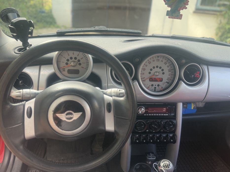 Sprzedam Mini Cooper r50 1.6benzyna