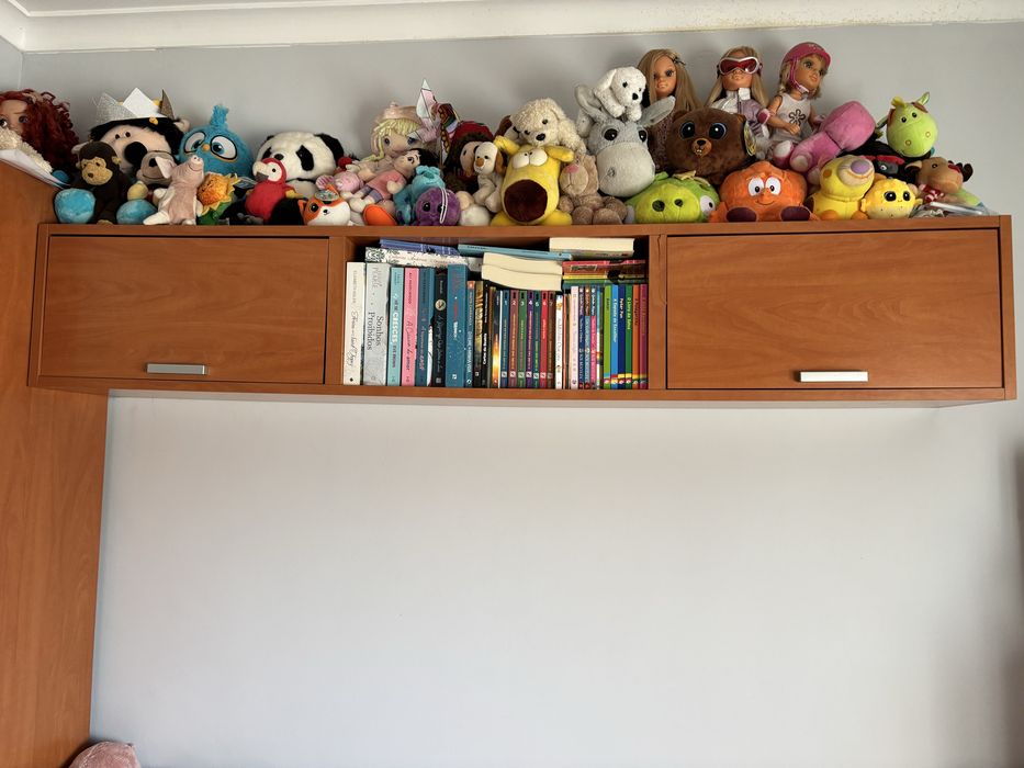 Mobilia de quarto tipo estudio