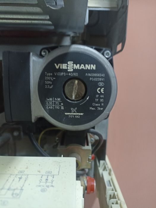 Котел газовий Viessman vitopend 100