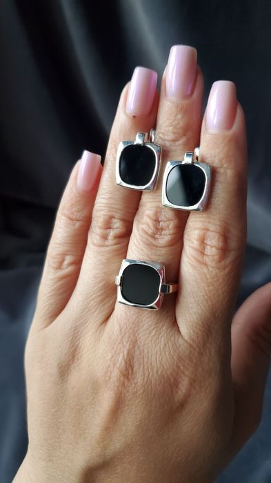 Срібні прикраси 925 проби