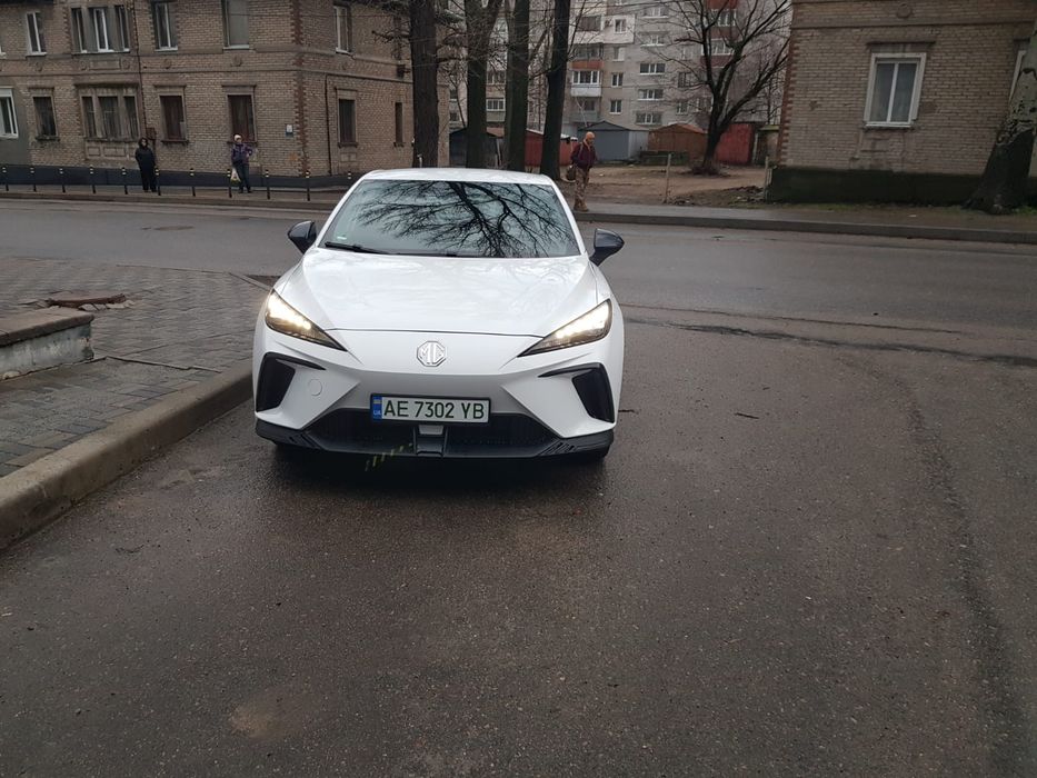 Електромобіль MG4 2023