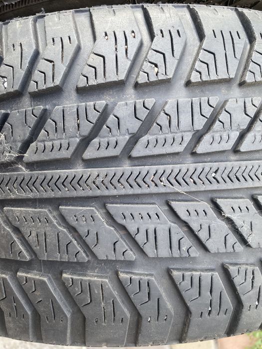 Резина шини 225/45/17 зима AUSTONE  ROTATION  протектор 7-8 мм