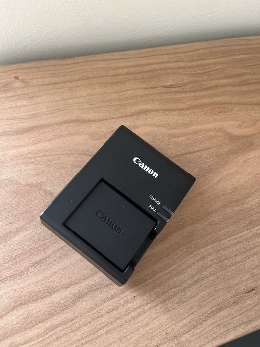 Canon EOS 1300D + Lentes + Acessórios