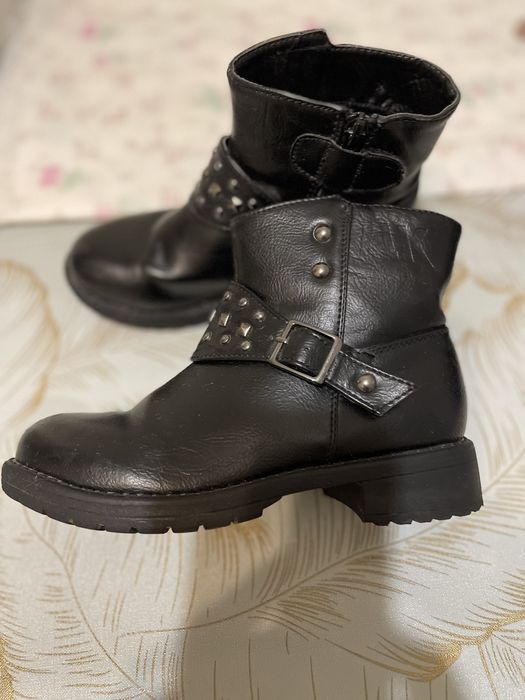 Кросівки кеди ботінки на дівчинку 31-32 р-р