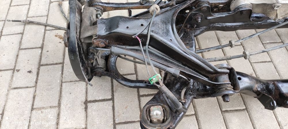 Belka Tył z Audi A6 S6 4.2 Q 300 KM 99 Buda Szeroka Blask Gołdap