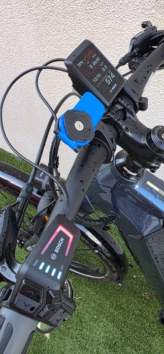 Bicicleta Elétrica de Trekking Quadro Alto Motor Central Bosch Stilus E-Touring