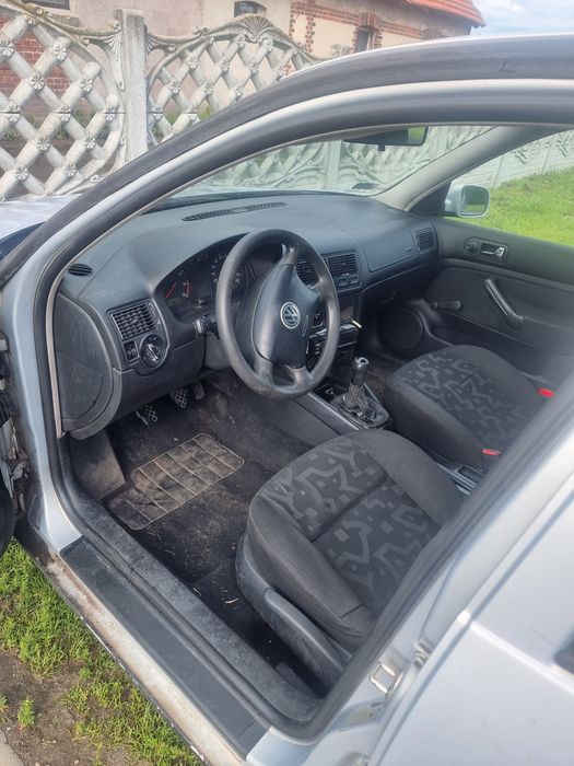 Volkswagen Golf IV 1.4 55kw sprawny