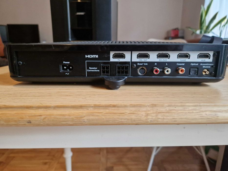 Kino domowe Bose CineMate 120 + Adapter SoundTouch Wi-Fi/Bluetooth | Zestaw 2.1