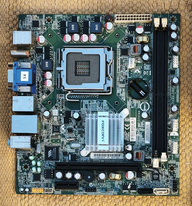 Motherboards Intel e Amd
