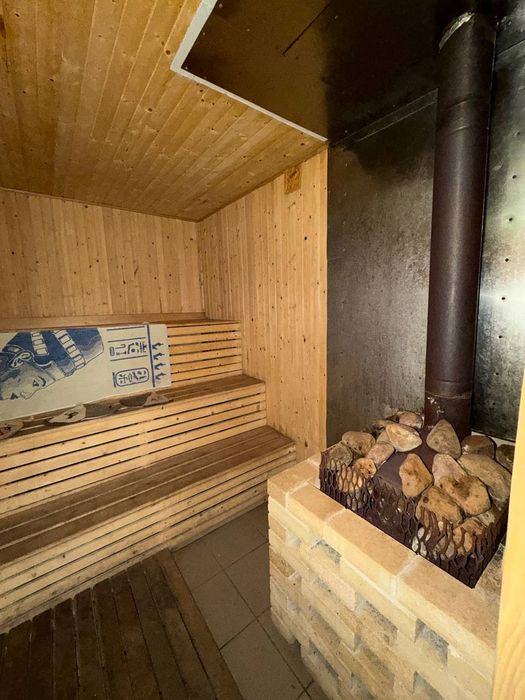 Продам склад ангар з доп приміщеннями