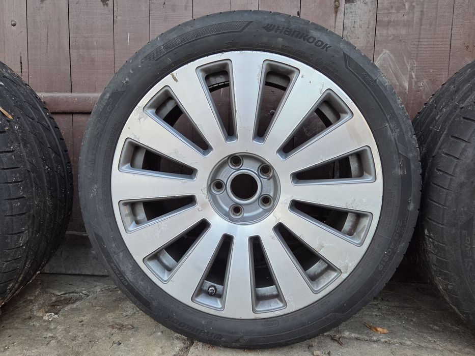 Koła Alufelgi Audi A8 D3 19 8,5Jx19 ET45 Hankook 255/40 R19 letnie