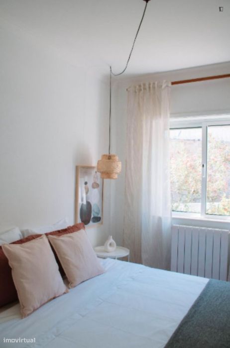 Apartamento com 4 quartos - localizado em Viana do castelo