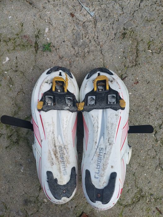 Sapatos Shimano R106