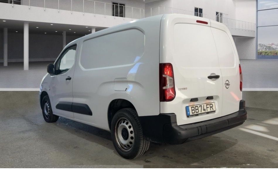 Opel Combo Longa 1.5 CDTI 102 cv 2023 Nacional com Iva no Preço !
