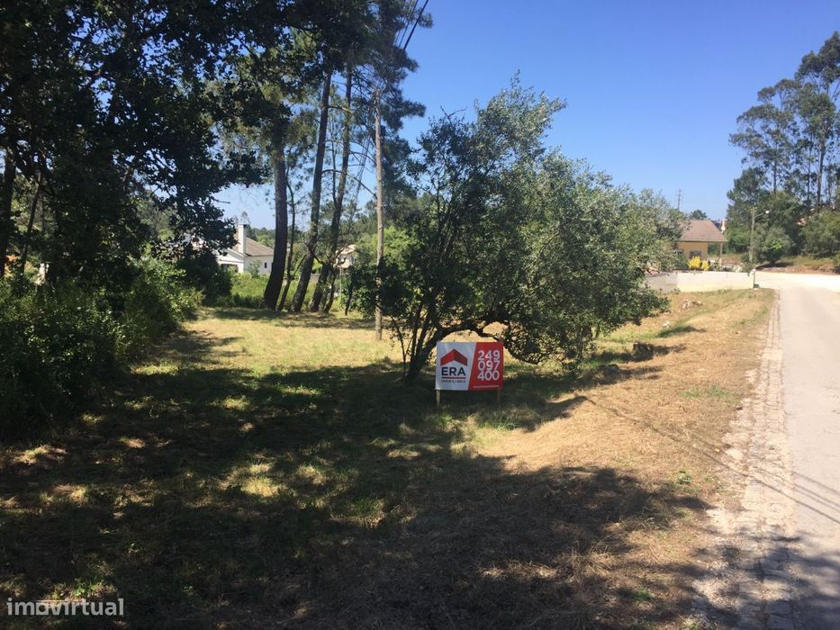 Terreno Para Construção em São Mamede — São Mamede, Leiria