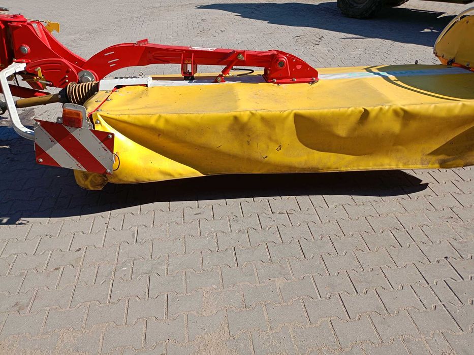 Kosiarka pottinger novacat 302