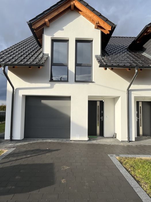 Sprzedam dom w zabudowie bliźniaczej w Łące Prudnickiej