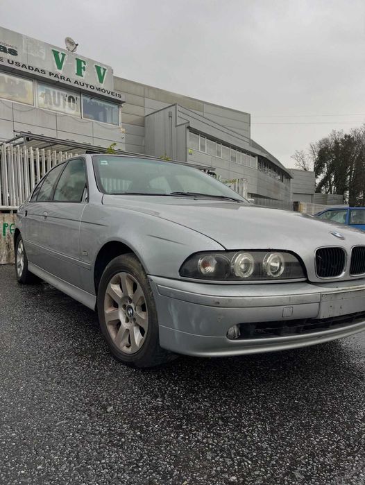 BMW E39 para peças!