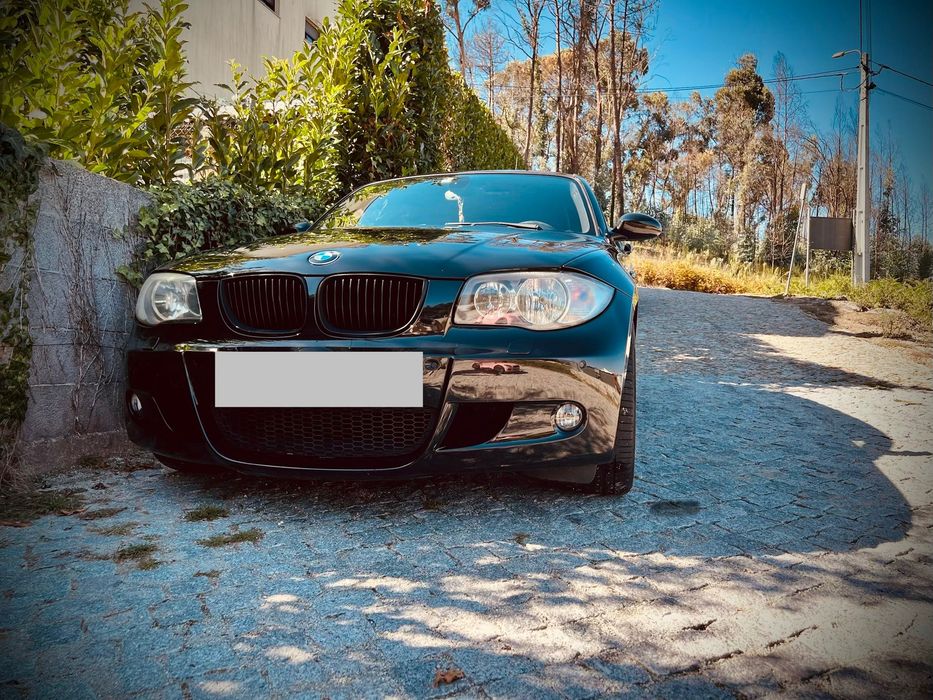 BMW série (120D 2009)
