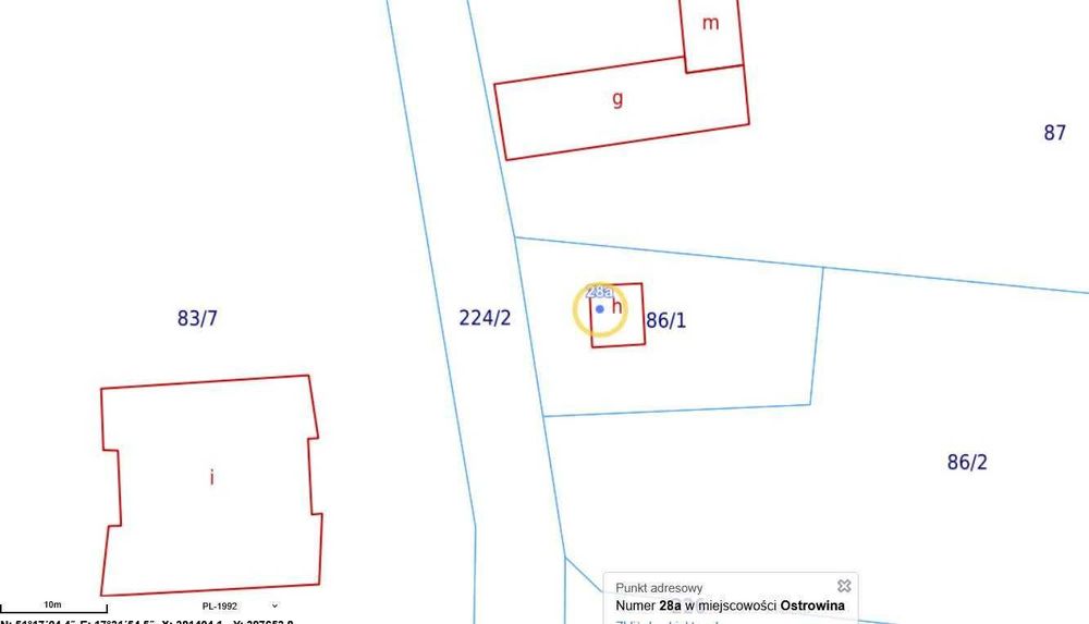 Prywatna działka z pawilonem handlowym - Więcej