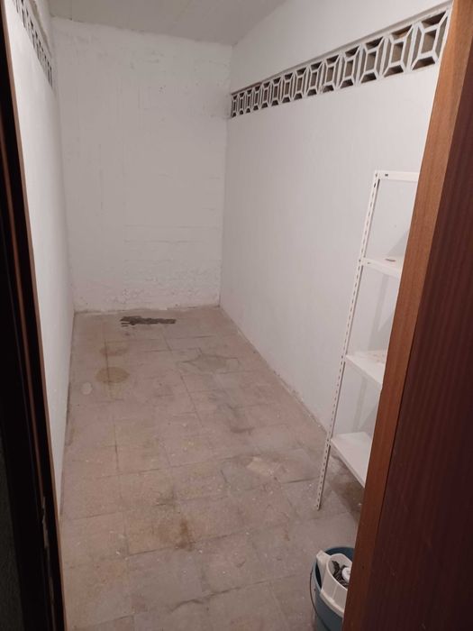 Arrecadação com 5.10 m2 - Faro