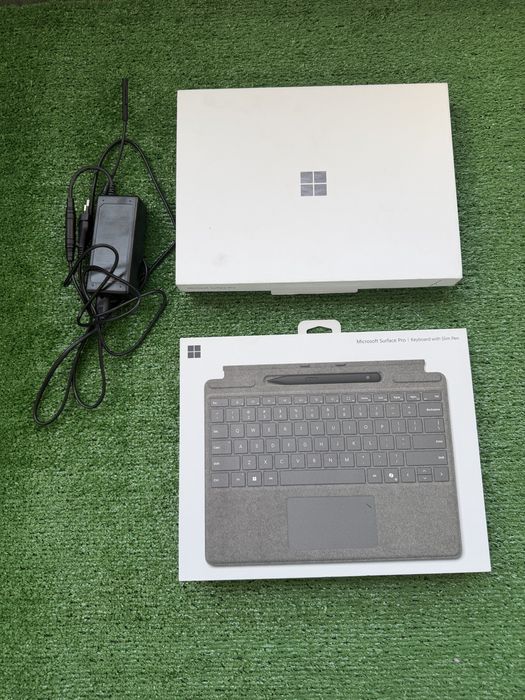 Microsoft Surface Pro 11th (13”)