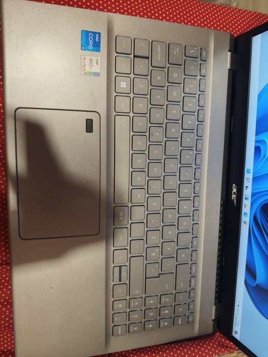Portátil acer como novo