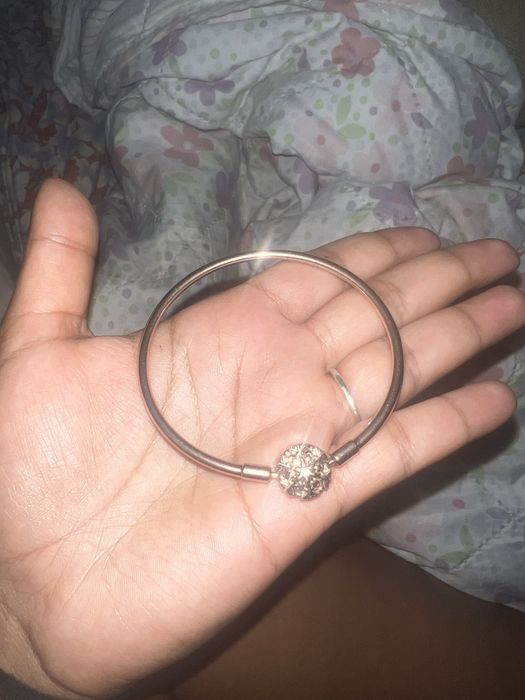 Pulseira Pandora Rose Gold Bangle com fecho