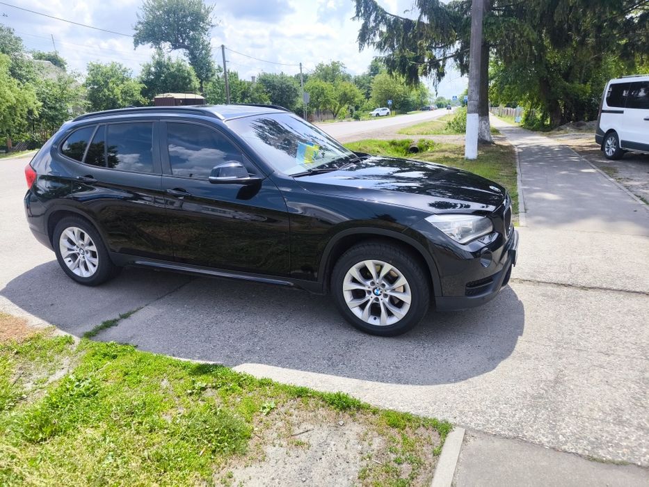 Продам BMW -x1   2014 року
