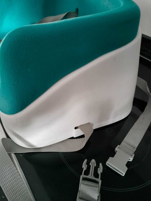 Banco elevatório (mesa/refeição) para criança