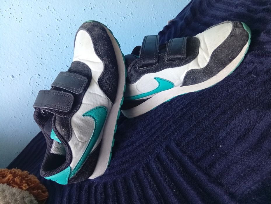 Buty dla chłopca Nike stan bardzo dobry