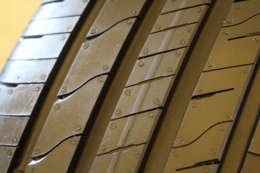 opony lato goodyear performance 2 215 55 17 98w
