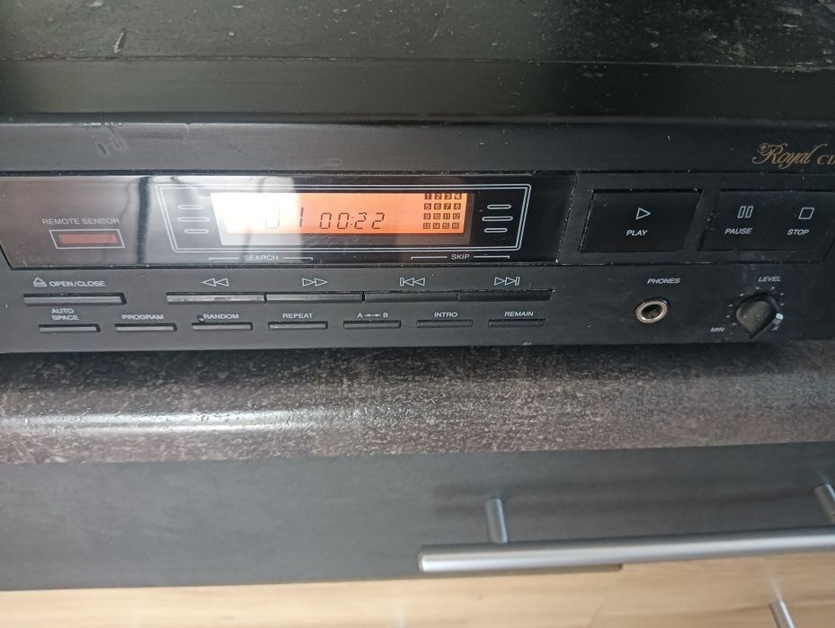 Elementy HCMI TEAC CD sprawne