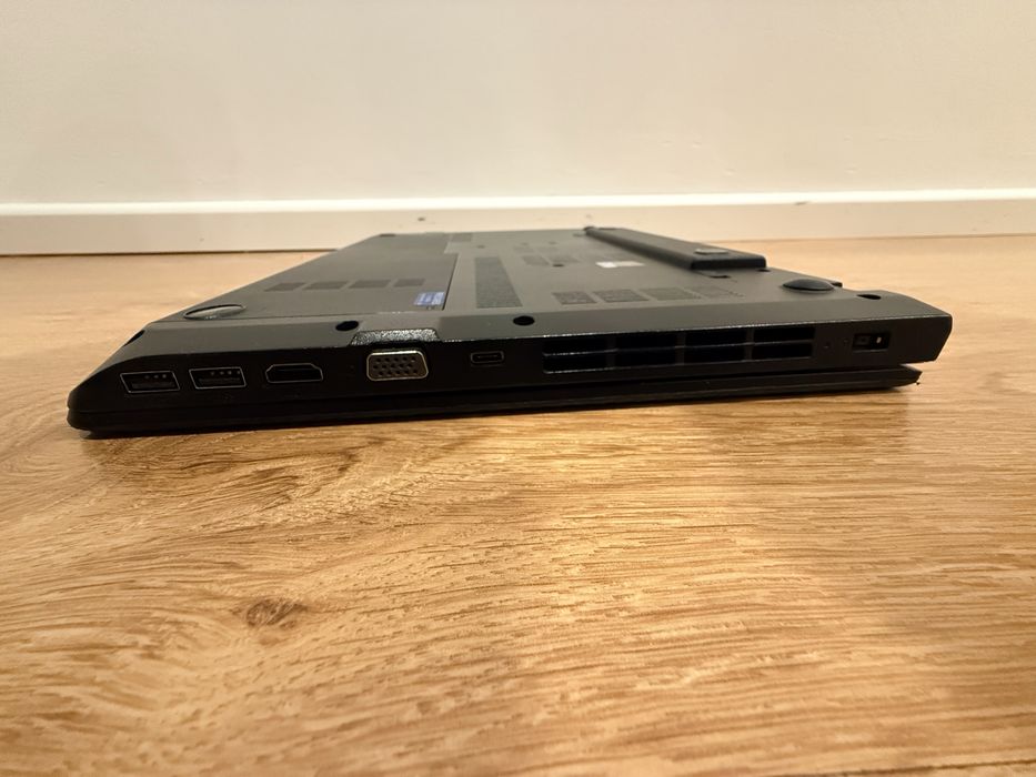 Lenovo ThinkPad E570 - uzywany przez 2miesiace