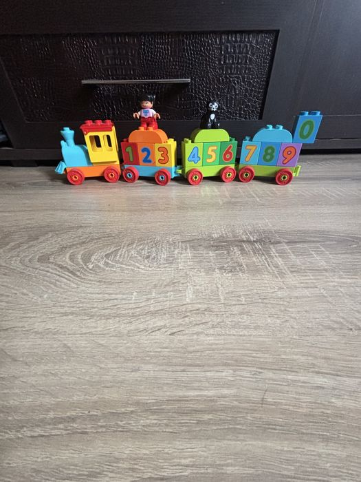 Lego duplo потяг