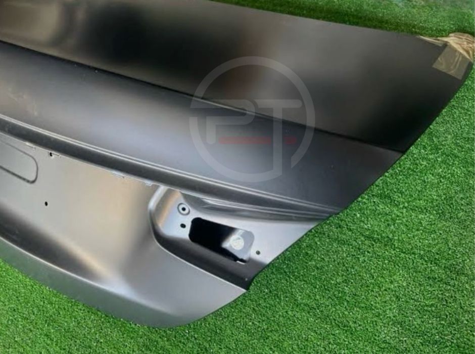 Крышка багажника рестайлинг Mercedes E-Class W213 Алюминий Ляда