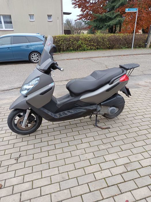 Skuter Piaggio x7 125