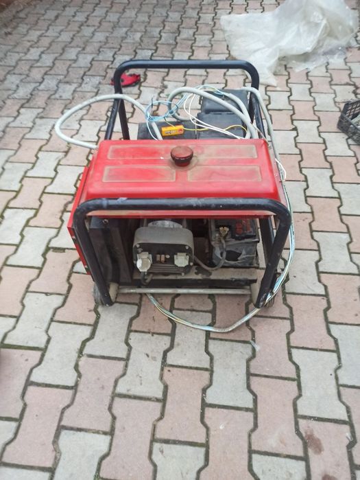 Прогдам генератор хонда 5.5 квт с автопуском при выключении света