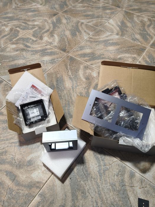 Material hikvision